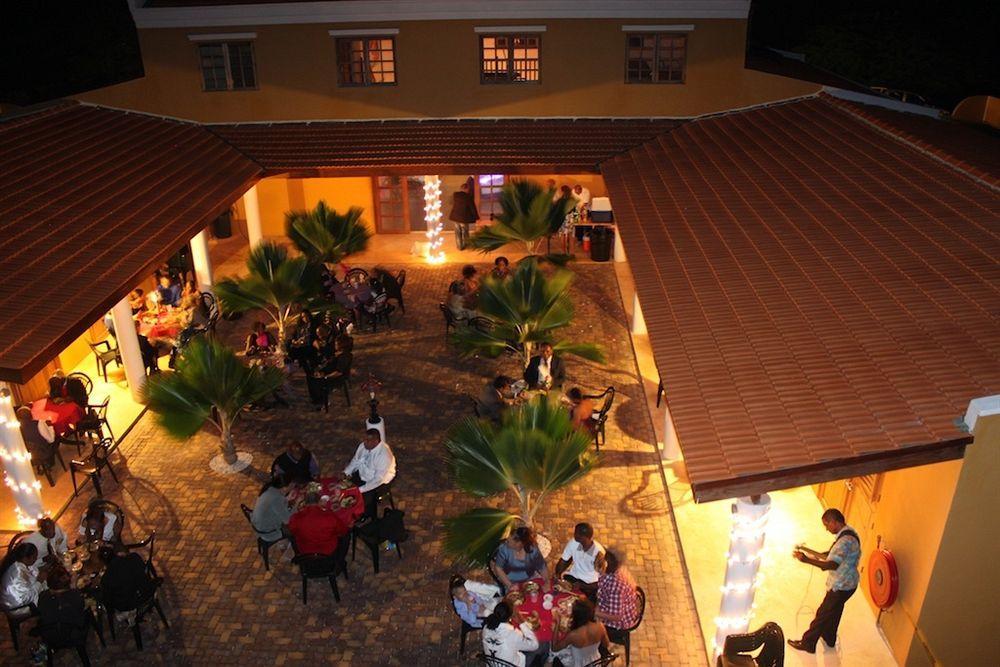 Wanapa Lodge Bonaire Ngoại thất bức ảnh