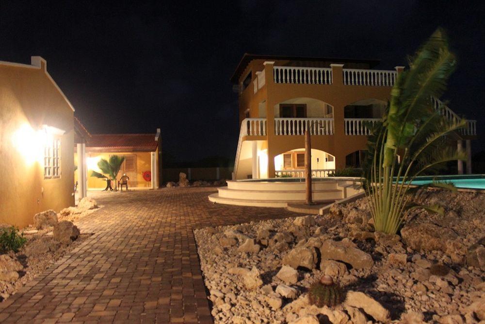 Wanapa Lodge Bonaire Ngoại thất bức ảnh